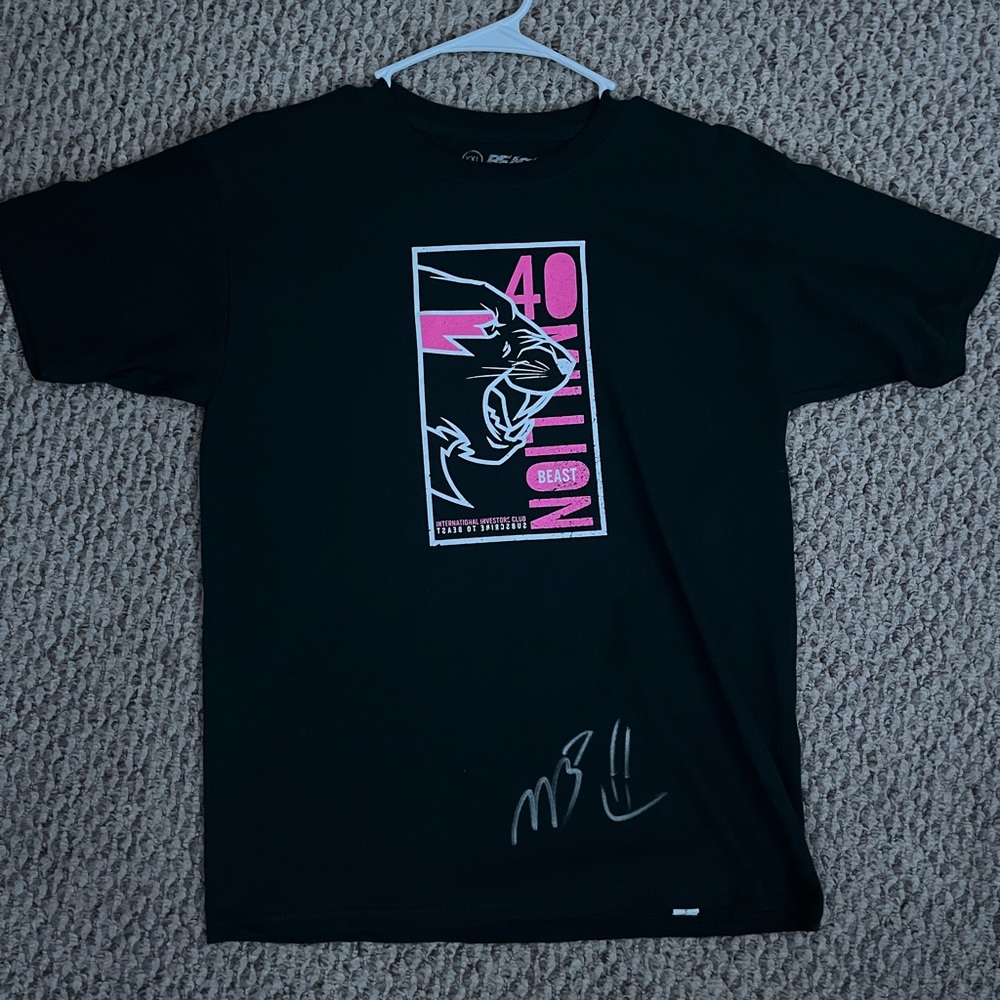 Signed Mr Beast shirt for 40 Million Subscriber Special!